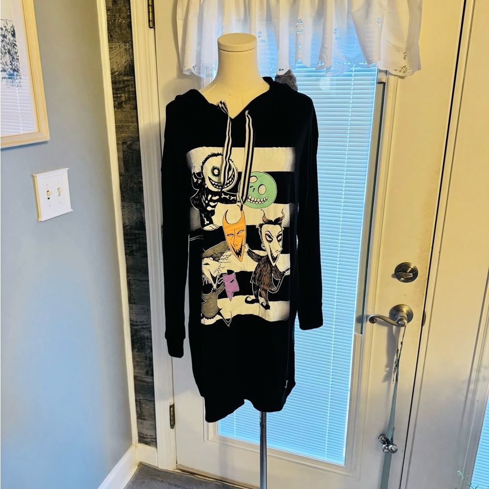 Disney Tim Burton Nightmare Before‎ Christmas Gown SZ MED NWOT